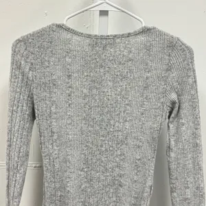 NWT Cider Grey Ribbed Long Sleeve Cutout Bodysuit XS Heather Gray Snap Closure‎ thumbnail 5