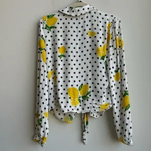 Lovers + Friends Mikayla Lemon Polka Dot Balloon Sleeve Wrap Blouse Size Small thumbnail 8