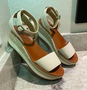 Lucky Brand Leather Sandals thumbnail 1