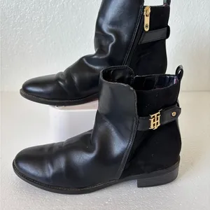 Tommy Hilfiger Black Leather and Suede Ankle Booties Witchy size 8M thumbnail 1