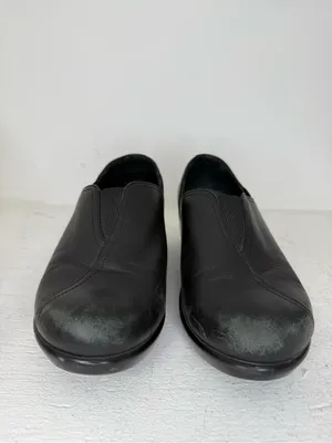 Dansko Black leather slip-on clogs with a heel. #clogs #comfort size 38 USA 8 thumbnail 2