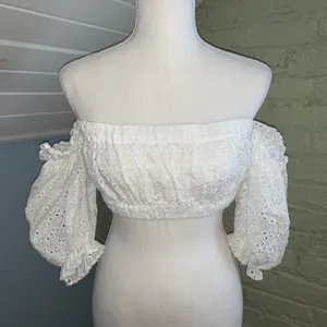 White Puff Sleeve Crochet Crop Top thumbnail 5
