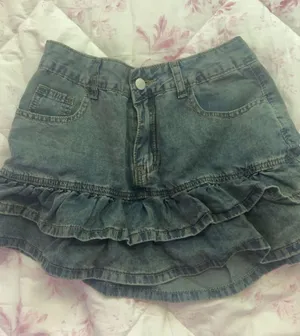 Cute dark wash mini denim skirt thumbnail 1