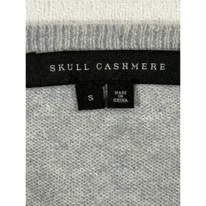 Skull Cashmere Womens S Gray V-Neck Pullover Sweatshirt Skull Logo Stripe thumbnail 2