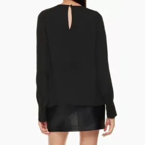 Aritzia Wilfred Clarissa Puff Sleeve Long Sleeve Blouse Black size 2XS XXS $98 thumbnail 3
