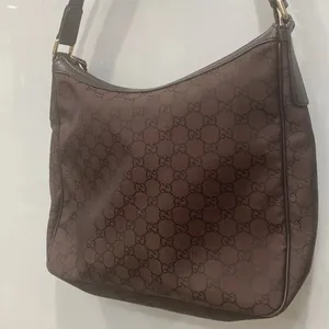Gucci Canvas Brown Nylon Logo Print Leather Hobo Shoulder Tote Bag Purse thumbnail 2