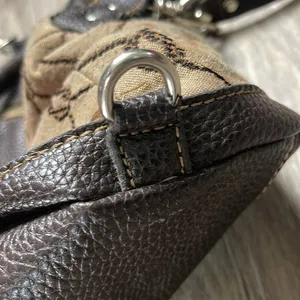 Dooney & Bourke Vintage Hand/Shoulder Bag thumbnail 7