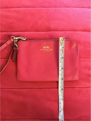 Hot Pink Leather Coach Wristlet thumbnail 5