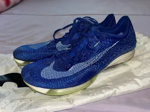 Nike Victory Track Spikes Royal Blue Flyknit Running Racing Shoes thumbnail 1