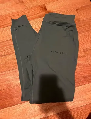 Alphalete Green Sage Joggers Size Small thumbnail 2