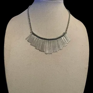 Silver Egyptian cleopatra necklace thumbnail 2