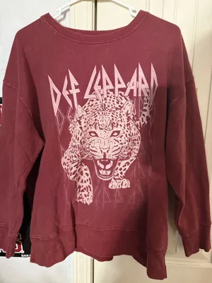 Buckle Crewneck Graphic Sweatshirt  thumbnail 1