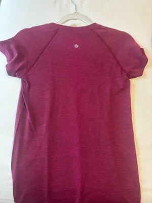 Lululemon Swiftly Tech Short Sleeve thumbnail 5