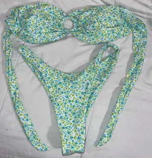 Shein Bikini Set thumbnail 1
