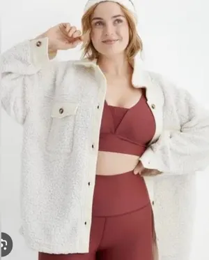 Aerie Dream Sherpa Shacket Jacket Shirt in Cream. Size Large thumbnail 1