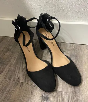Christian Siriano Black Heels thumbnail 1