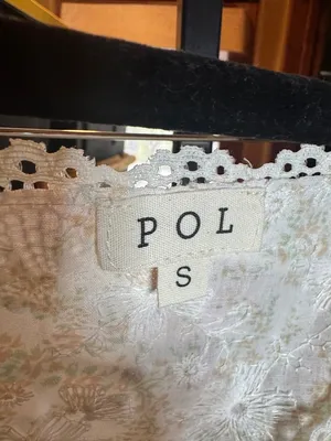 NWOT POL Ivory Ditsy Floral Eyelet Lace Cami Top Boho Cottagecore Peplum Small thumbnail 3