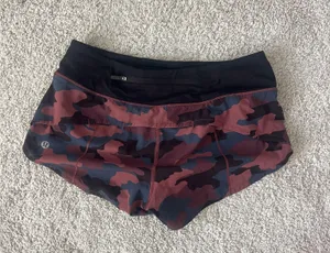 Lululemon Shorts thumbnail 2