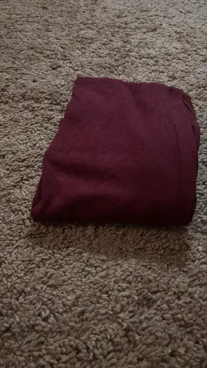 Burgundy top Red thumbnail 2