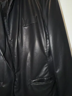 Windsor Black Vegan Leather Single-Button Blazer thumbnail 4