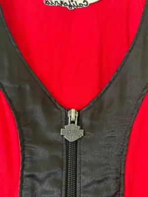 Harley Davidson Red And Black Zipper Front Tank Top Woman’s Small Y2K 12/2011 thumbnail 5