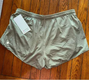 Lululemon Swiftly Short Mid-Rise 3” Bay Leaf Size 14 NWT thumbnail 1