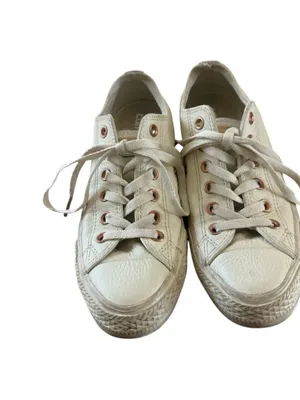 Converse Chuck Taylor All Star low-top sneakers in ivory leather Size 8 Women’s thumbnail 3