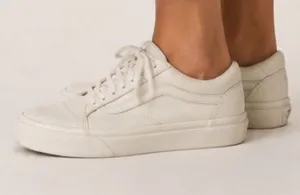Vans Leather Low Top Sneakers Old Skool 90s Y2K Ivory VTG Skater Preppy Gen Z 6 thumbnail 1