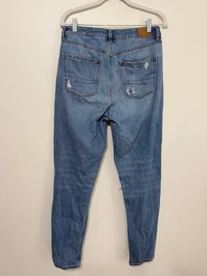 AE Mom Jean Size 8 long Distressed thumbnail 6