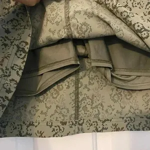 Eddie Bauer Travex Skort Womens‎ 10 Olive Green Floral Hiking Outdoor Skirt thumbnail 3