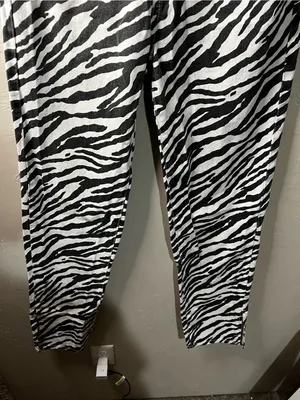 Lioness Top Model Zebra Stripe Black White Baggy Jeans thumbnail 4
