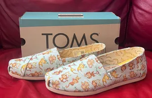 Toms Women’s Slip-On Alpargata Flats Blue Monkey Size 9 thumbnail 1