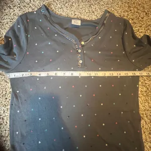 Croft Barrows Intimates Womens Gray Star Print Long Sleeve Henley‎ Shirt Size S thumbnail 3