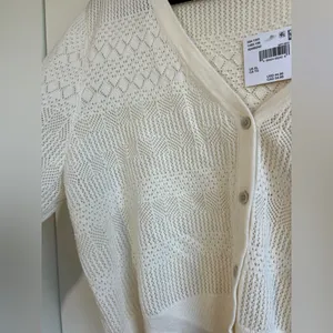 American Eagle Pointelle V-Neck Cardigan thumbnail 2