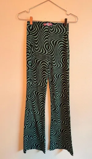 Urban Outfitters‎ Flare Pants Women XS Green Black Swirl Psychedelic Retro Knit thumbnail 1