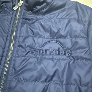 Peter Millar Women's Merge Hybrid Jacket SZ Small Navy Blue Workplace Logo Golf thumbnail 4