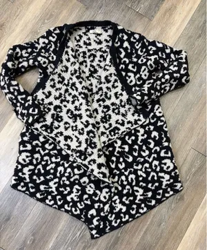 UGG Leopard Print Cardigan Womens Small Cozy Open Front Sweater thumbnail 1