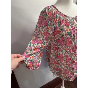Abercrombie & Fitch Pink Floral Smocked Keyhole Peasant Blouse Top Womens Medium thumbnail 2