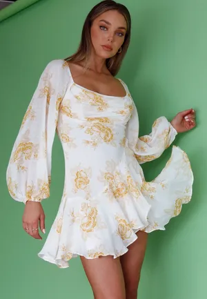 White Floral Mini Dress Selfie Leslie thumbnail 1