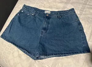 Princess Polly Classic Blue Jean women Shorts thumbnail 1
