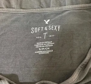 American Eagle Soft & Sexy Bell Sleeve Tee Gray Strappy V-neck thumbnail 7