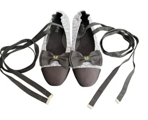 Parisian Chic Textured Ballet Flats Lace Up Ribbon Tie Bow Accent Cap Toe Size 6 thumbnail 1