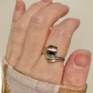 Purple Glass Faux Star Sapphire Silver Victorian Ring “Tabitha” Dark Femme Classic Jewelry thumbnail 3
