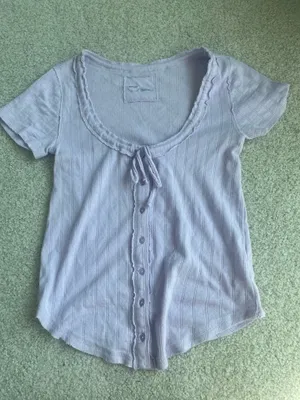 Aerie Top  thumbnail 1