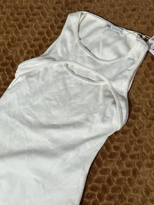 NWT New Zara Stretch Ribbed Cut-Out Sleeveless Bodysuit Size M thumbnail 3