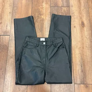 Aritzia Wilfred Melina Vegan Leather Pants Women Sz 2 Deep Green High Rise Straight thumbnail 3