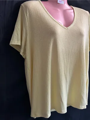 Old Navy Women’s V-Neck Ribbed Short Sleeve Top Light Yellow LG thumbnail 4