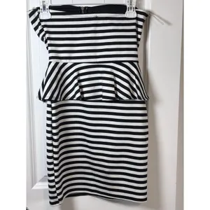 Pitaya Women Strapless Peplum Dress Retro Black & White Stripe size M thumbnail 3
