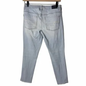 American Eagle Jegging Crop Light Wash Distressed Women's size 4 Regular thumbnail 2