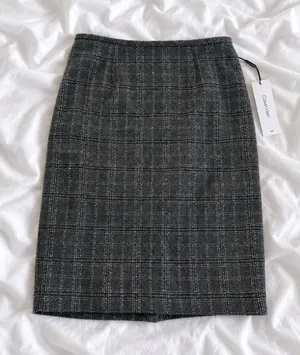 Calvin Klein Gray Plaid Pencil Skirt Size 2 NWT thumbnail 1